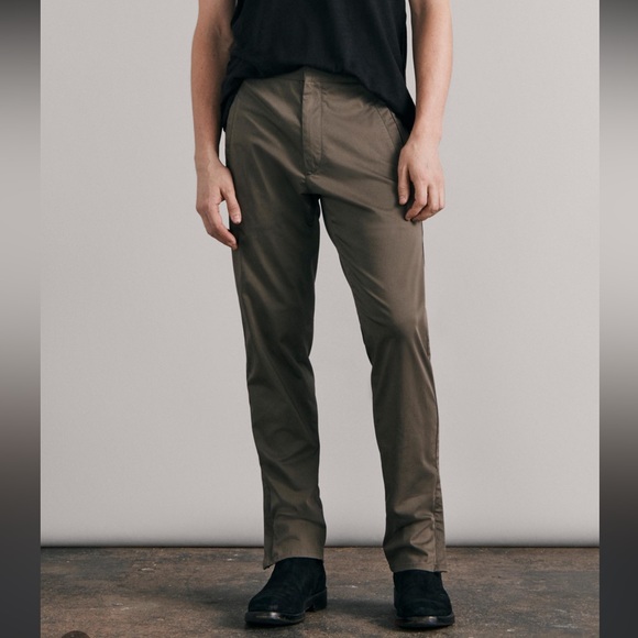 rag & bone Men's Olive Chinos
